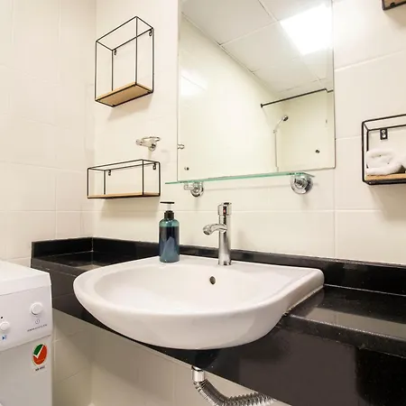 Cozy 1 Bedroom In Dubai Marina المظهر الخارجي الصورة