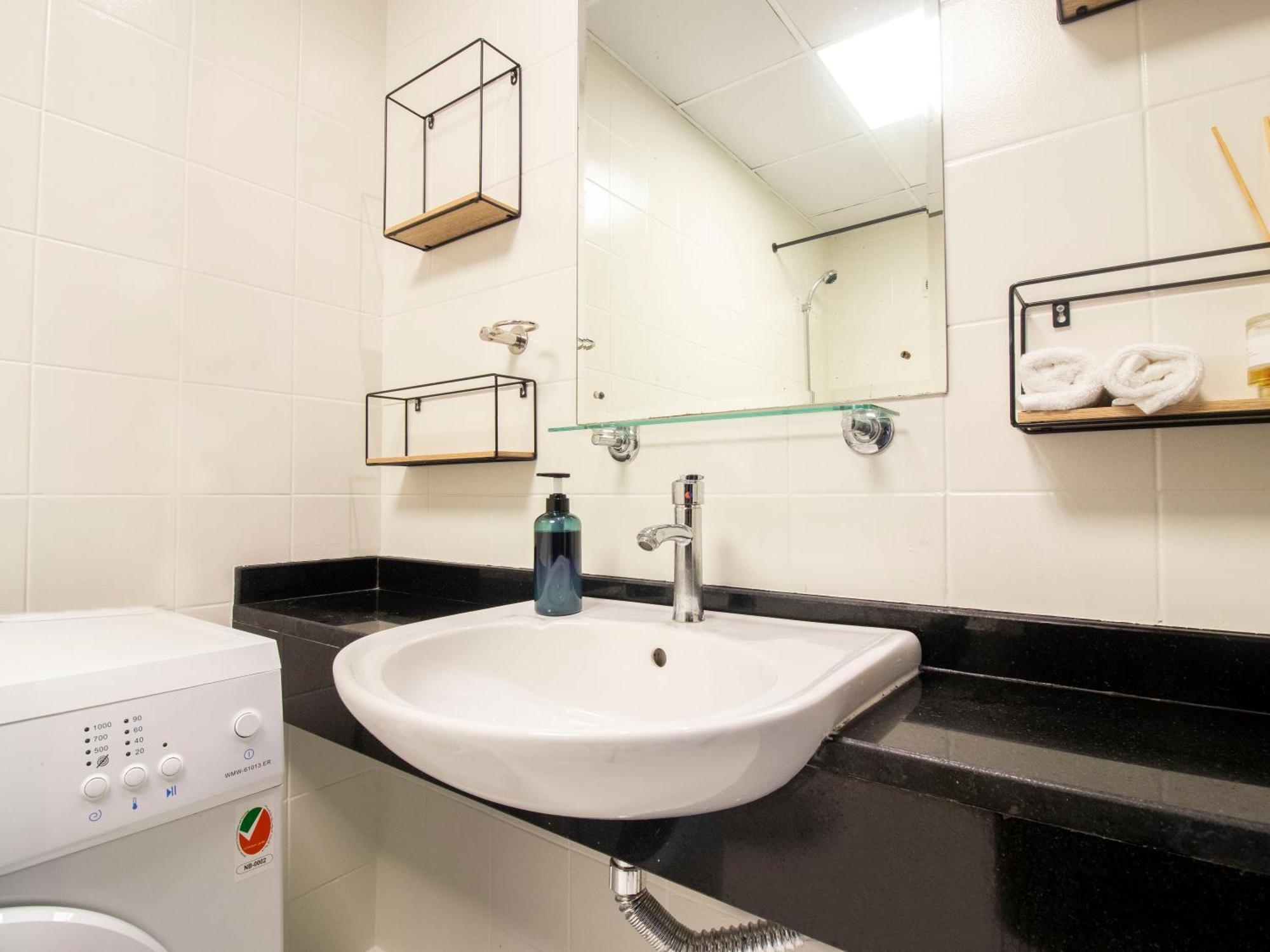 Cozy 1 Bedroom In Marina * دبي
